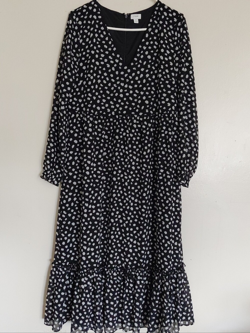 J Crew Black White Spotted Crinkle Tiered Long Sleeve Ruffled Midi Dress Size M